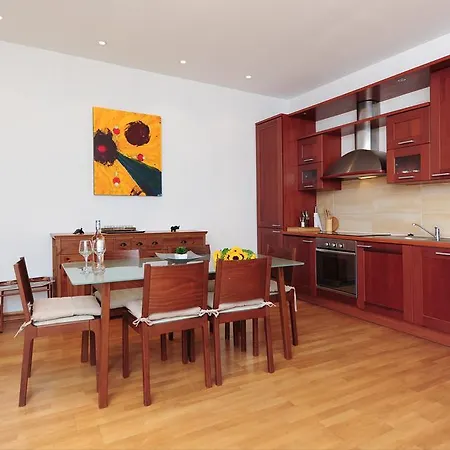 La Terrasse Zen Five Stars House نيس